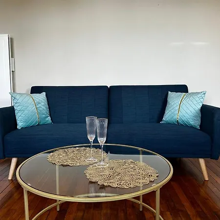 Le Magistral Beautiful One-bedroom In The Historic Heart Of *